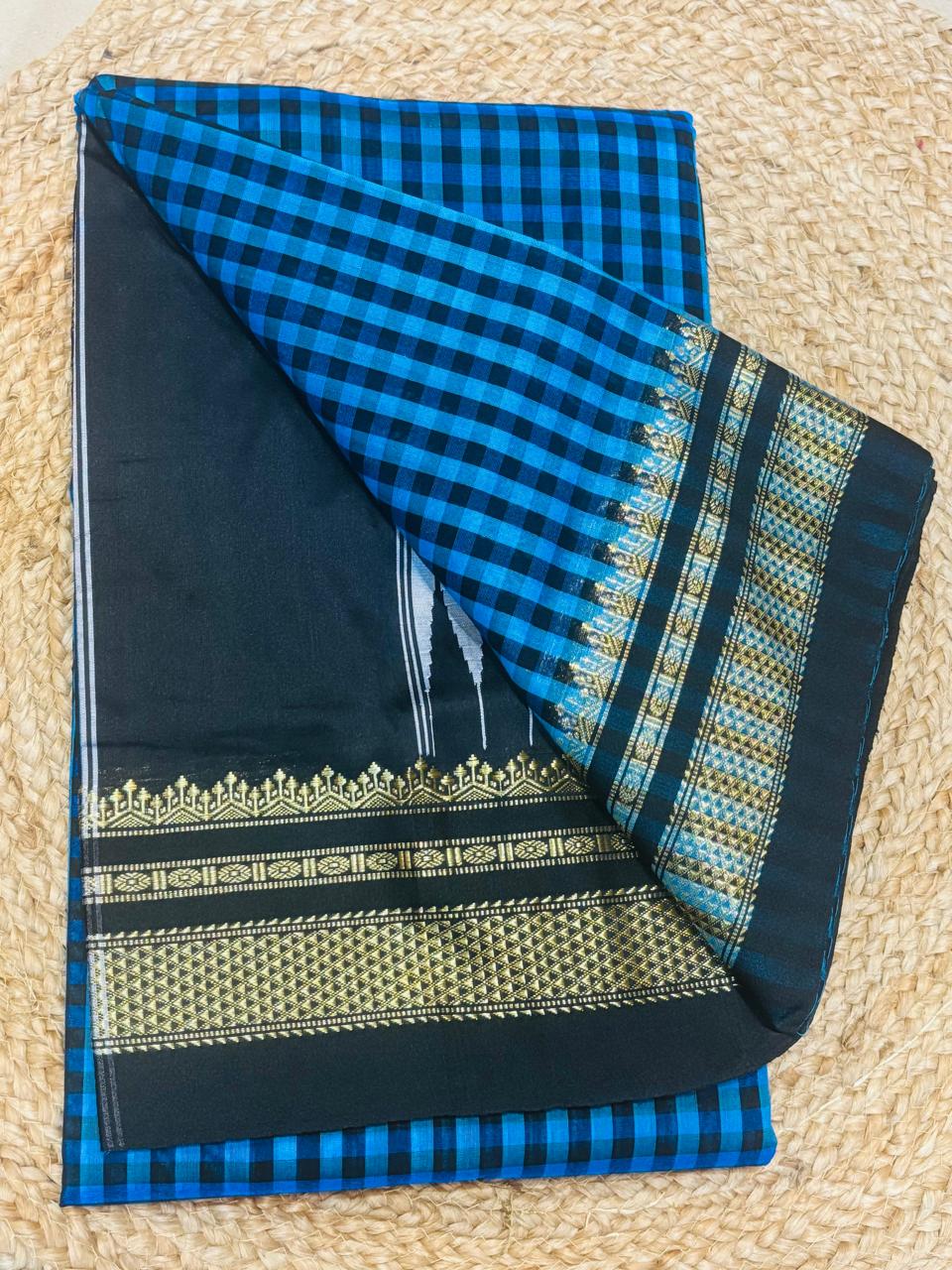 Chex Thana Wrap Cotton Ilkal Saree – A Handloom Classic with Contemporary Charm