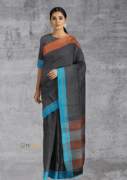 Ganga Jamuna Black Patted Anchu Handloom Saree