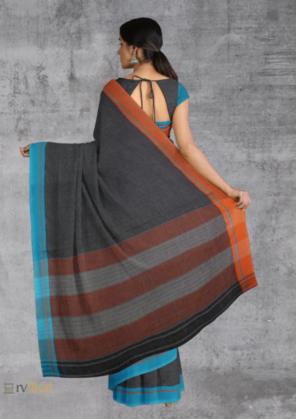 Ganga Jamuna Black Patted Anchu Handloom Saree