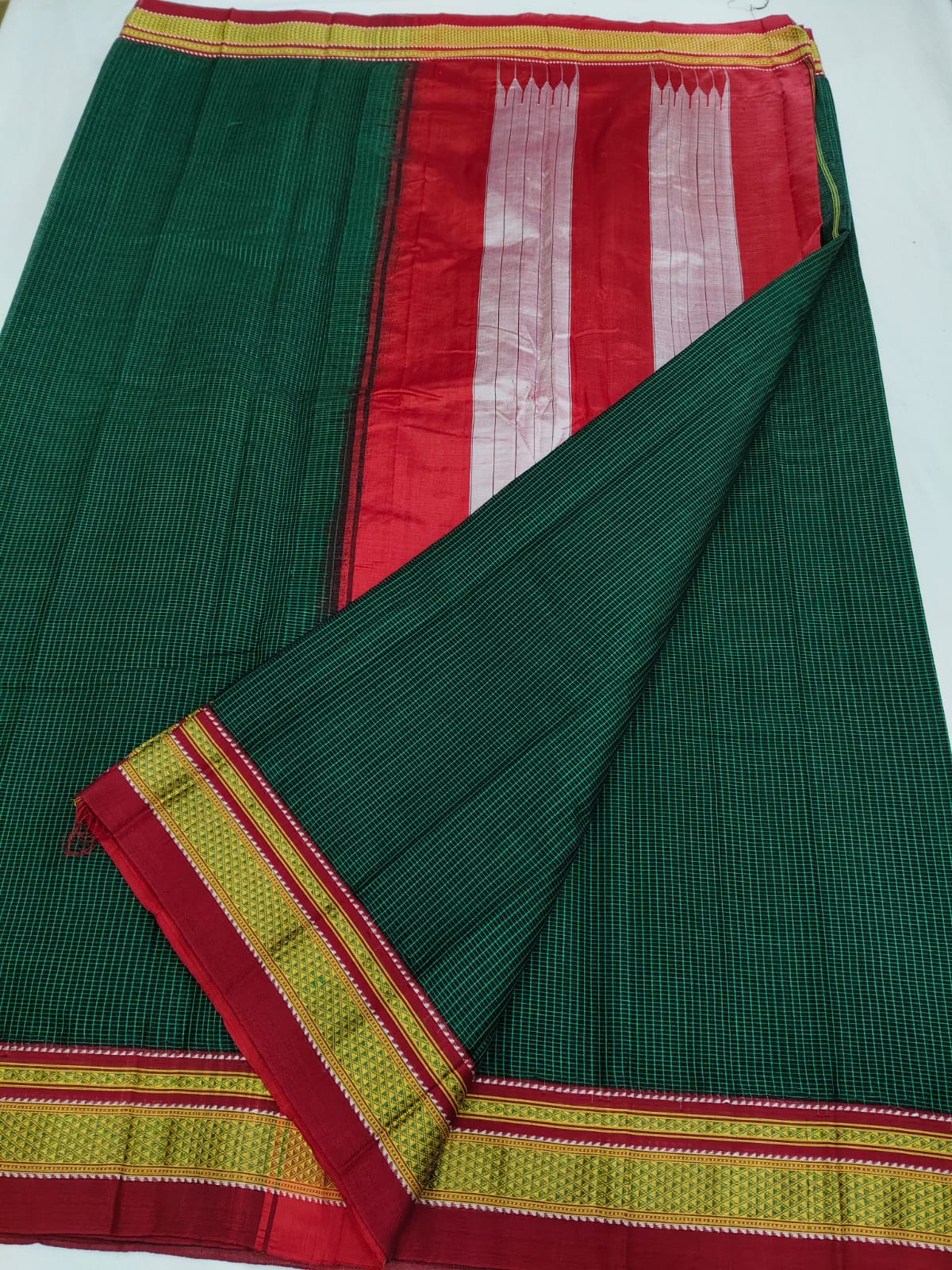 Ilkal Dark Green Cheaks Handloom Ilkal Saree